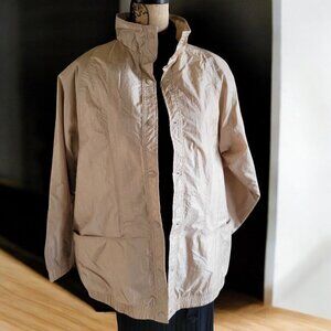 Vintage Tudor Court  by Haband Beige  Snap up  Nylon Windbreaker Jacket  L